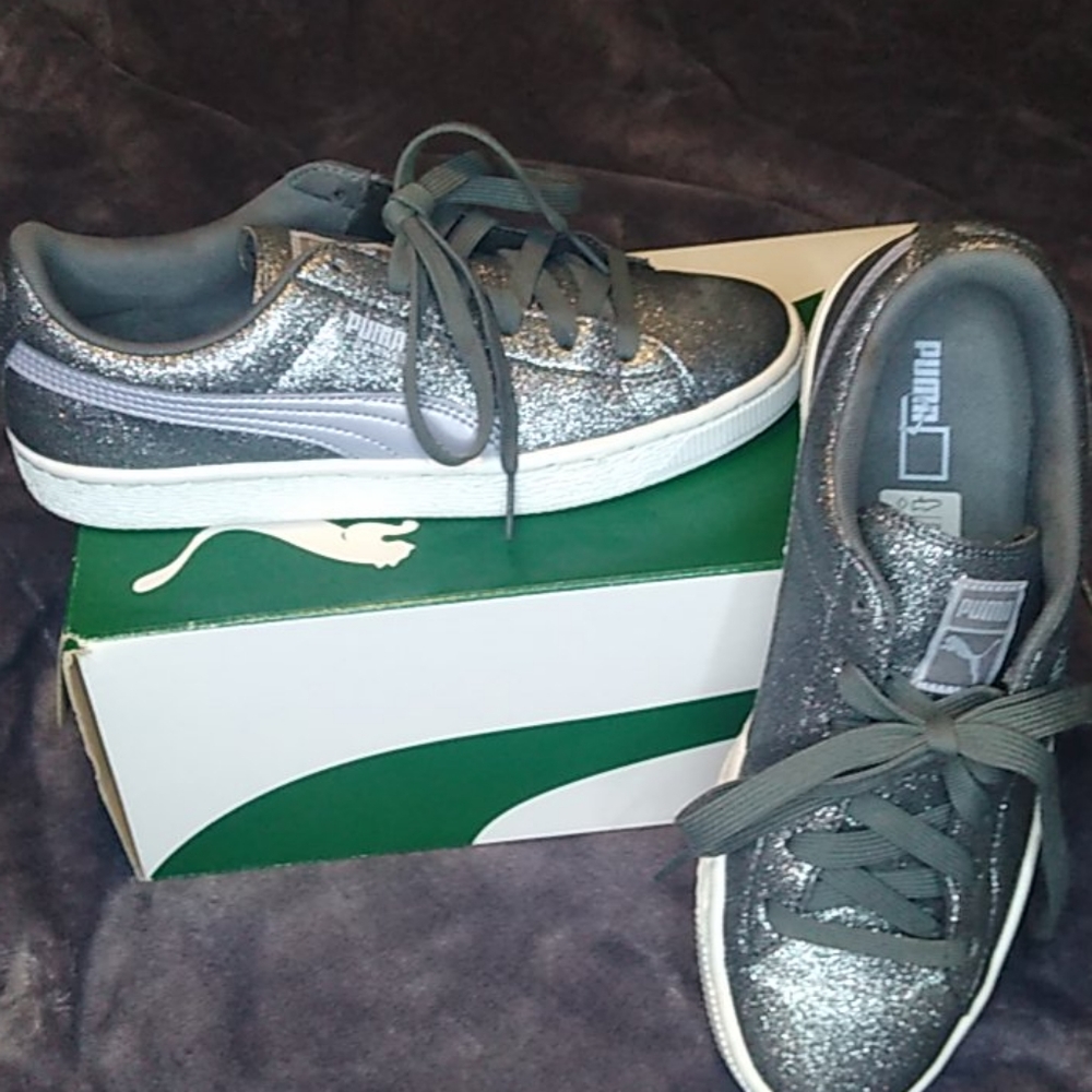 Puma Sneakers